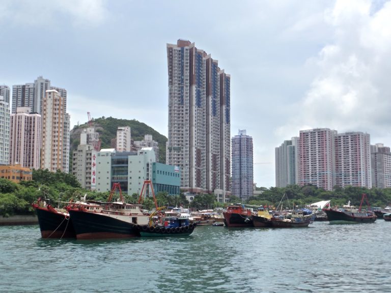 Unlocking Hidden Gems: The Ultimate Tourist Guide Experience
